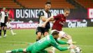 ميلان ضد يوفنتوس.. 5 مباريات كلاسيكو لا تُنسى في سان سيرو