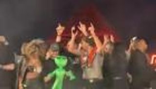 حفل «سيركو لوكو» يثير جدلا في مصر.. هل أقيم داخل «الأهرامات»؟