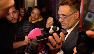 طارق رحيم يتصل بعمرو مصطفى