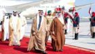 ولي عهد أبوظبي يصل إلى البحرين