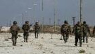 130 قتيلا في اشتباكات بين الجيش السوري و«تحرير الشام»