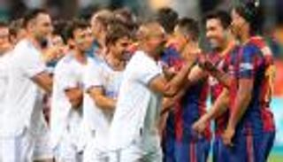 بث مباشر: مباراة ريال مدريد وبرشلونة في كلاسيكو الأساطير