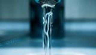 ابتكار يحوّل الهواء إلى مياه عذبة بسهولة