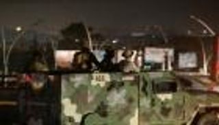 الاشتباكات تطوق حلب السورية.. والعراق يحصن حدوده