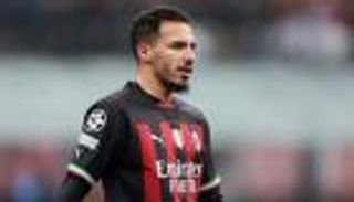 مدرب ميلان يبعث برسالة قوية إلى بن ناصر