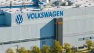 إضراب عمال فولكسفاغن يبدأ غداً.. درة صناعة السيارات الألمانية تتهاوى
