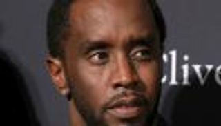 تطالب بـ10 ملايين دولار تعويضا.. مصممة أزياء تتهم ديدي بمحاولة إلقائها من الطابق الـ17