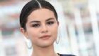 سيلينا غوميز تتعرض لسؤال محرج عن علاقتها بـ«بيني بلانكو»