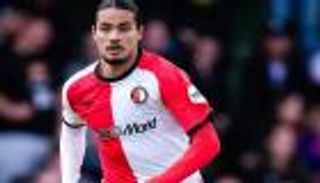 على رادار أندية البريميرليغ.. فينورد يحدد سعر بيع حاج موسى في الشتاء