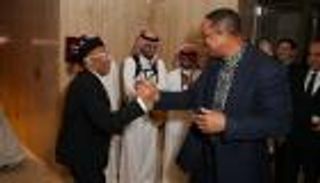 لقطات عفوية في افتتاح مهرجان البحر الأحمر.. ويل سميث يتحدث العربية