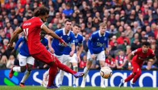 موعد مباراة ليفربول وإيفرتون اليوم