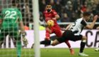 إيفرتون ضد ليفربول.. هل يتلقى فاردي هدية تعطيل محمد صلاح؟