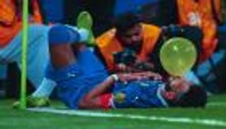 بين النصر والاتحاد.. هل قصد مدافع الهلال السخرية بـ«البالونة الصفراء»؟