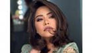 مي حلمي تهاجم شيرين عبدالوهاب: تريد جذب الأضواء (فيديو)