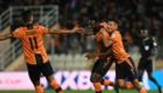 القنوات الناقلة لمباراة نهضة بركان وستيلينبوش في الكونفدرالية الأفريقية 2025