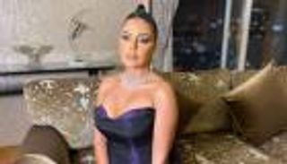 برقصة عفوية.. رانيا يوسف تحتفل بنجاح «حاوريني يا كيكي» (فيديو)