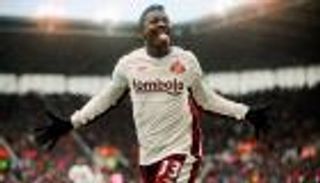 من الإفلاس إلى رائد أعمال.. الدراما تجتاح حياة أسامواه جيان بعد الاعتزال