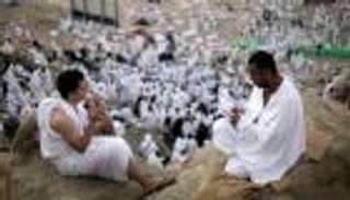 بحيرة من الماء العذب في مكة (فيديو)