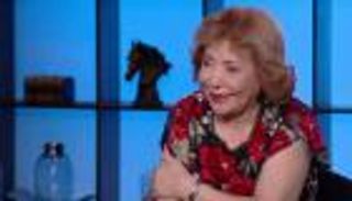 آمال رمزي: لست نادمة على قرار عدم الإنجاب 