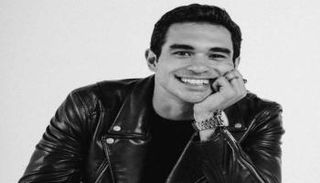 تفاصيل دور يوسف عمر في شباب امرأة