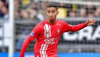 اللاعب المغربي أنس صلاح الدين