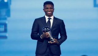 فينيسيوس جونيور جائزة ذا بيست