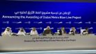 دبي ترسي عقدا بقيمة 5.6 مليار دولار لمشروع الخط الأزرق للمترو
