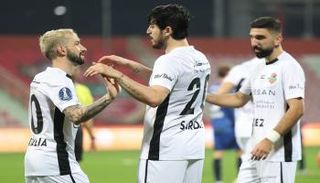 من فوز شباب الأهلي على النصر
