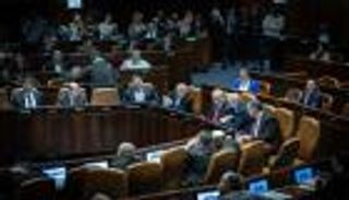 لمدة عام.. الكنيست يصادق على تمديد حالة الطوارئ في إسرائيل