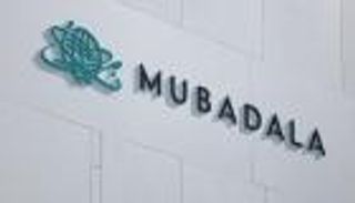 مبادلة تستحوذ على حصة الأغلبية في «غلوبال ميديكال سبلاي» و«الاتحاد للأدوية»