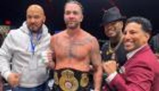 حطَّم رقم تايسون.. وفاة مفاجئة لبطل العالم في الملاكمة بعمر 35 عاماً