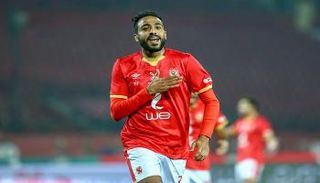 محمود كهربا لاعب الأهلي المصري