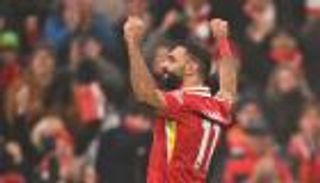 بسبب «تاريخ» الفانتازي.. محمد صلاح مطالب بتجديد عقده مع ليفربول