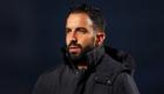 أموريم يحذر: مانشستر يونايتد يواجه خطر الهبوط