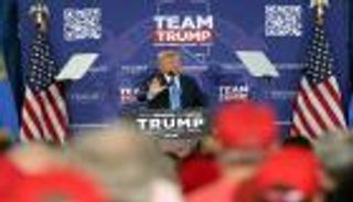 بايدن يخالف التوقعات ويتقدم على ترامب.. هل يحتفظ بالبيت الأبيض؟