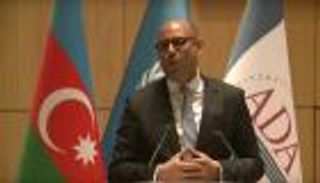 سيمون ستيل: العالم يحتاج إلى 2.4 تريليون دولار لمواجهة كوارث المناخ