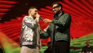 عمرو سعد وأحمد سعد أثناء الحفل