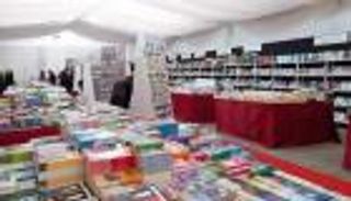 افتتاح معرض مدينة تونس للكتاب.. 80 دار نشر و50 ألف عنوان