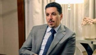 أحمد عوض بن مبارك 