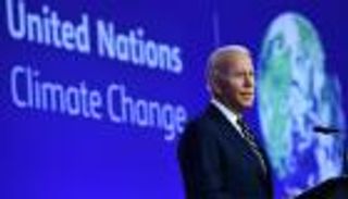 «COP28» وقرار بايدن بوقف تصاريح منشآت الغاز المسال.. ما العلاقة؟