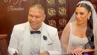 أحمد عبدالحميد وزوجته