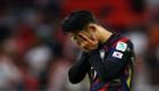 بـ«نبرة باكية».. سون يعتذر بعد إقصاء كوريا الجنوبية