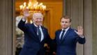 التقى رئيسا فرنسيا «متوفى» منذ 28 عاما.. زلة لسان جديدة لبايدن