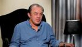 زوجة علاء مرسي تكشف لـ«العين الإخبارية» آخر تطورات حالته الصحية