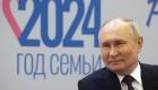 طلبات غربيّة لمقابلات مع بوتين.. «تاكر كارلسون» ليس الوحيد