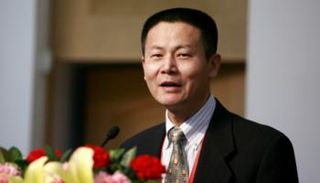 وو تشينغ كبير منظمي سوق الأسهم بالصين