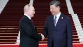 بوتين وشي يطلقان «إنذار الاحتواء».. هل عادت أجواء الحرب الباردة؟