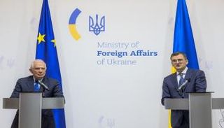 جانب من المؤتمر الصحفي لدميترو كوليبا وجوزيب بوريل 