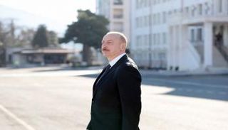 إلهام علييف