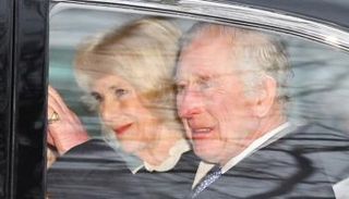 الملك تشارلز وزوجته الملكة كاميلا